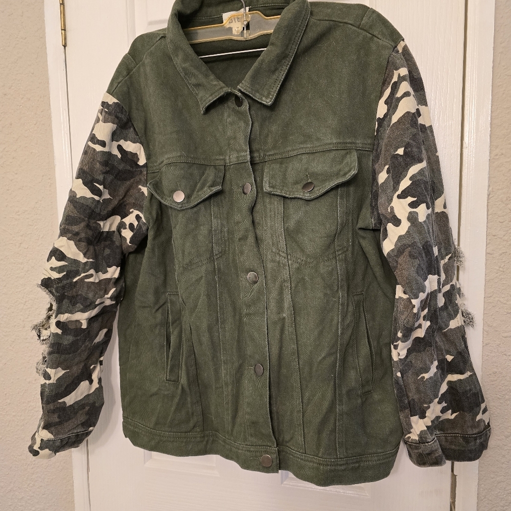 BiBi Green Denim Jacket Camo Large